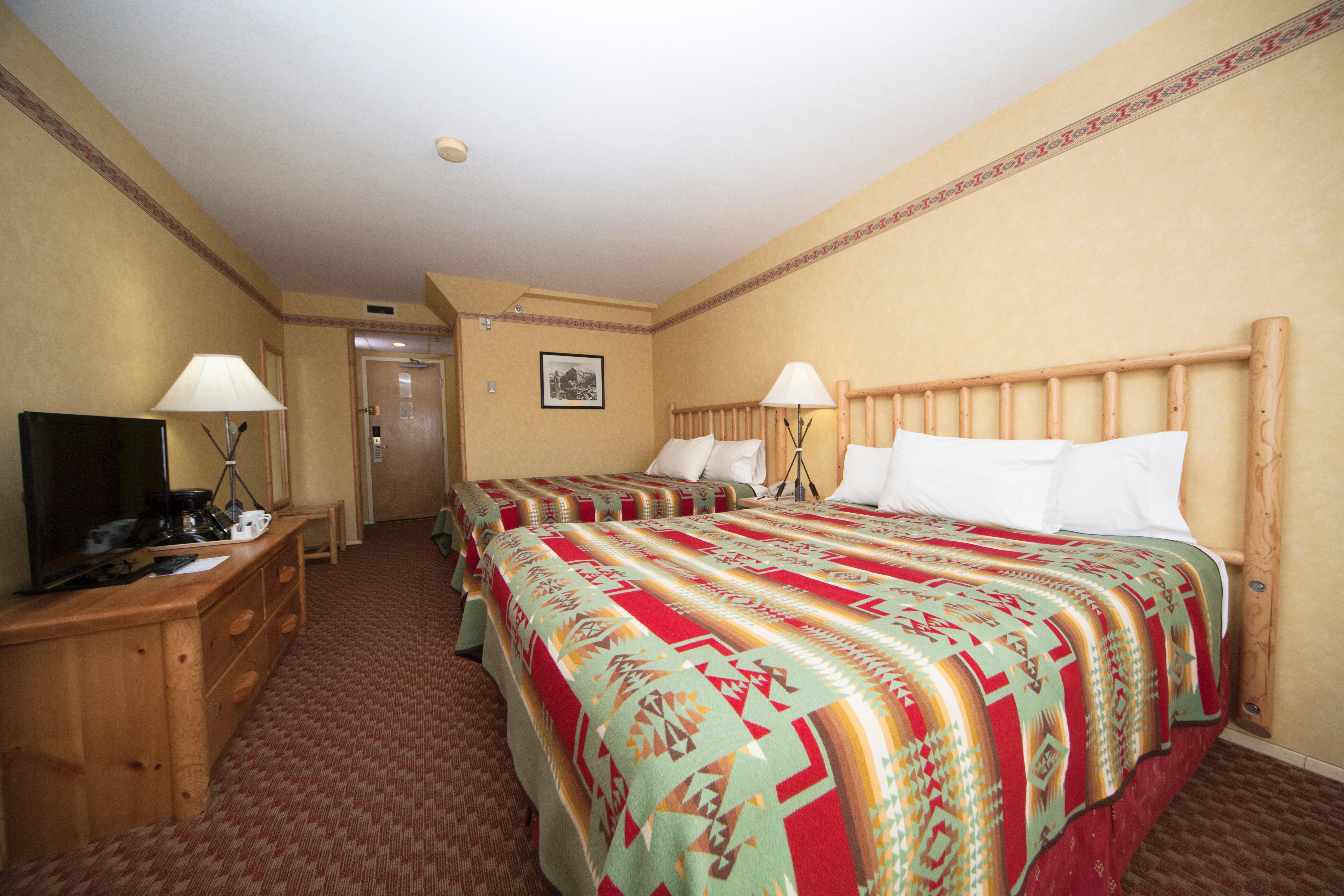 Brewster Mountain Lodge Банф Екстериор снимка