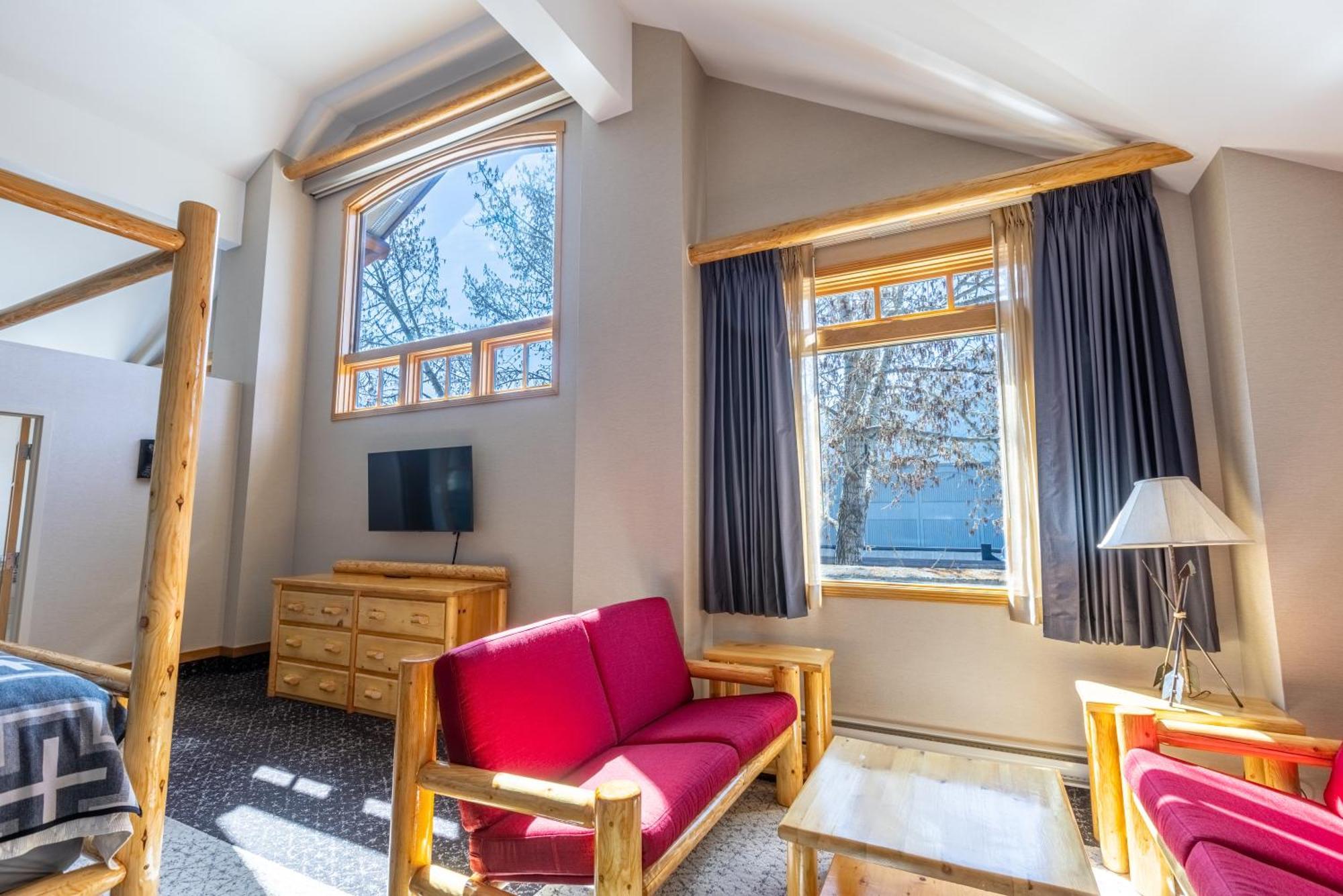 Brewster Mountain Lodge Банф Екстериор снимка